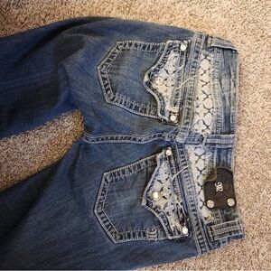 Stylish Blue Jeans with Lace Detail